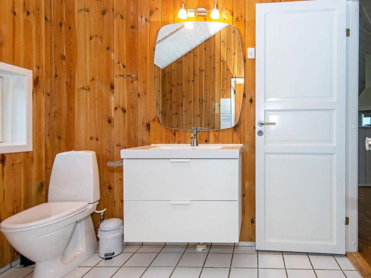 8 Person Holiday Home In 노르보르 외부 사진